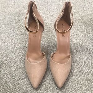 Women’s Shoes